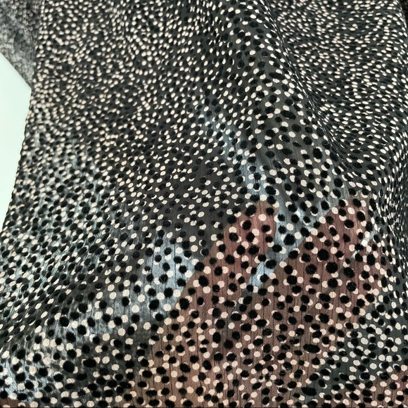 Dynamite Printed Longsleeve Sheer Blouse - Picture 5 of 6